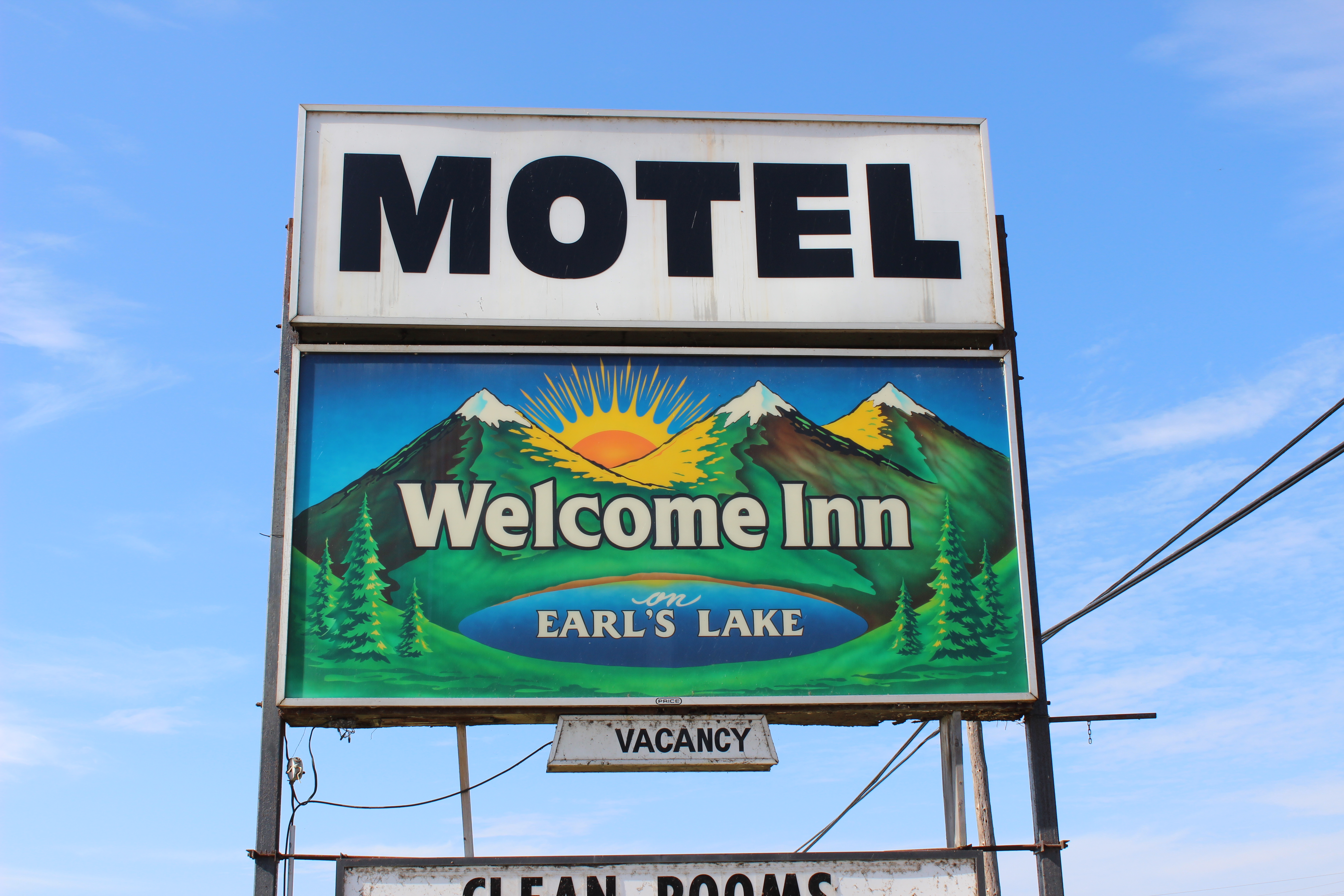 Welcome Inn Motel and Cabins